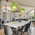 Beautiful In With Kitchen *