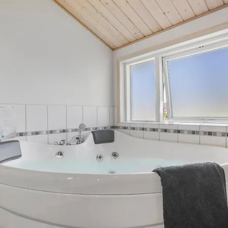 Beautiful In With Kitchen Holiday home Hemmet